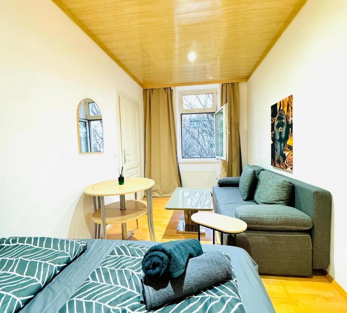 Cozy 4Br Apartment For Up To 12People, 10Minutes To Fac Platz Vienna 0*,  Austria